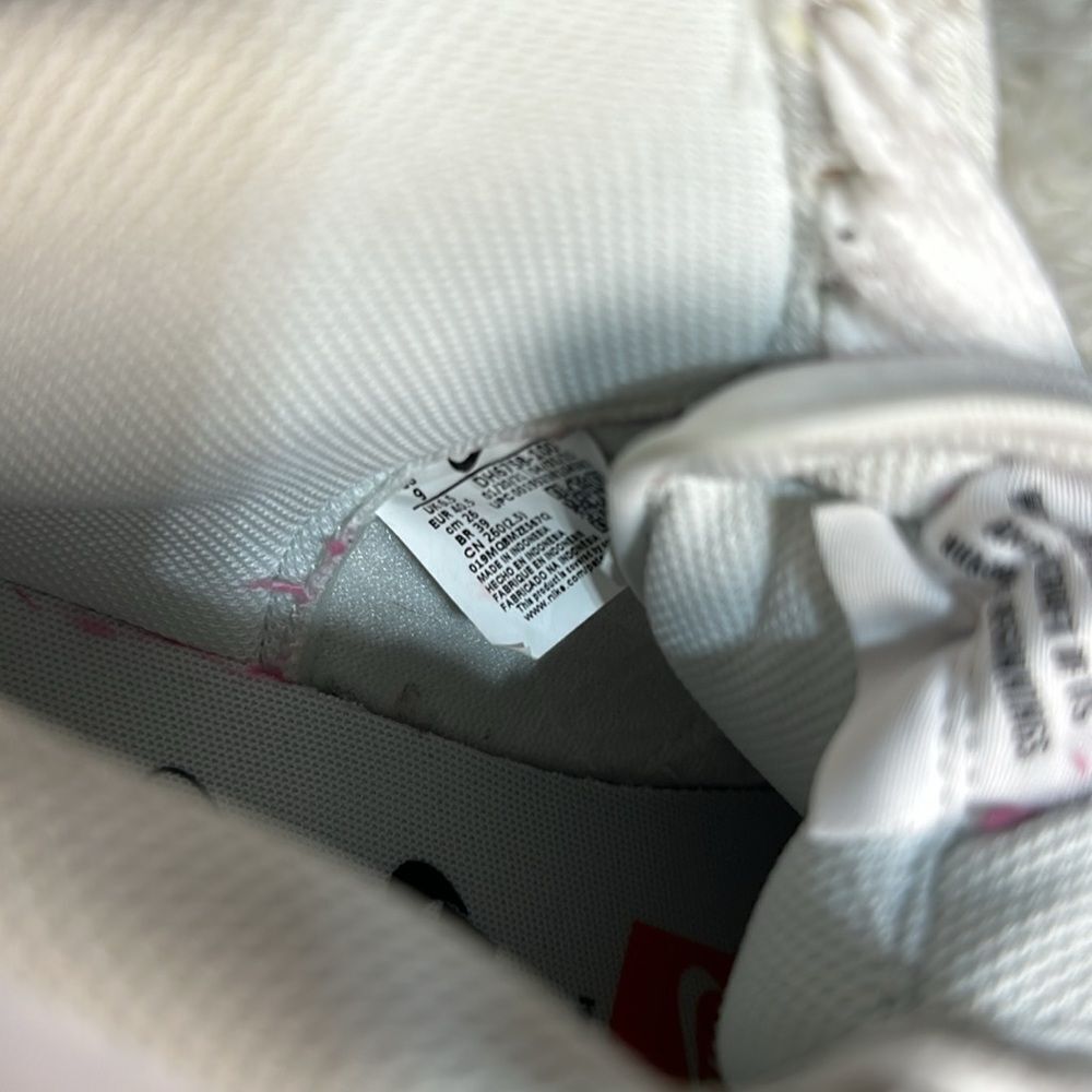 Nike Dunk High SE - White/Orange - Picture 9 of 9